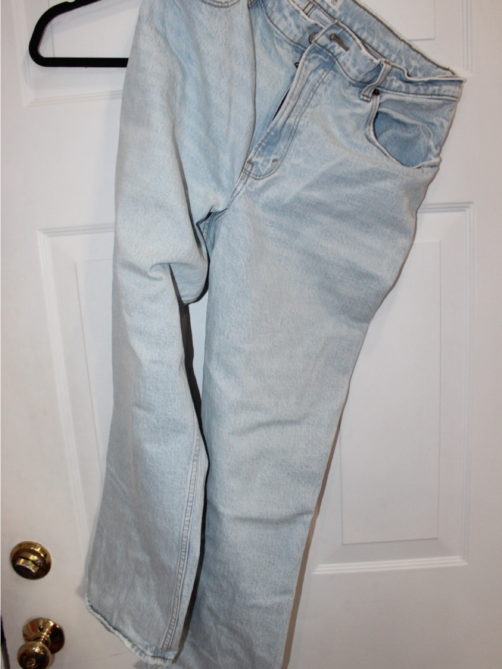 Abercrombie & Fitch Light Wash Relaxed Women's Jeans